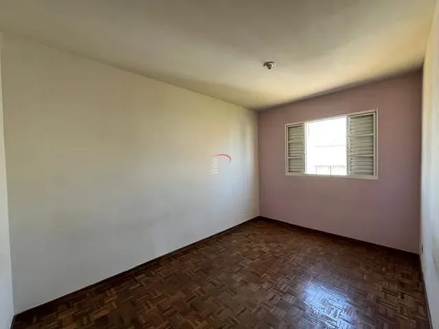 Apartamento 2 quartos e 1 banheiro, à venda, no bairro Jardim Palermo em Londrina