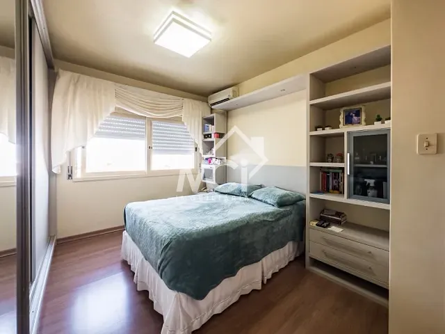 Apartamento 4 quartos e 4 banheiros, à venda, no bairro Centro em Pelotas