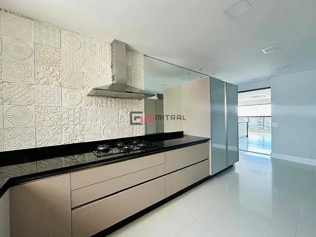 Apartamento 3 quartos e 5 banheiros, à venda, no bairro Santa Rosa em Londrina