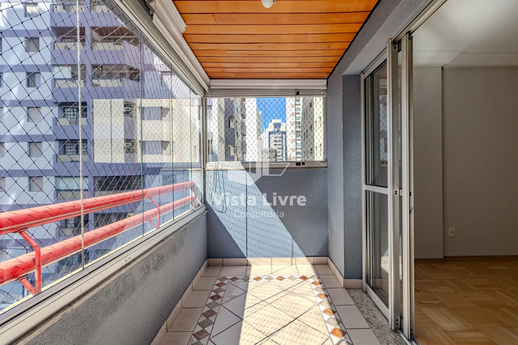 Apartamento, 3 quartos, 140 m² - Foto 2