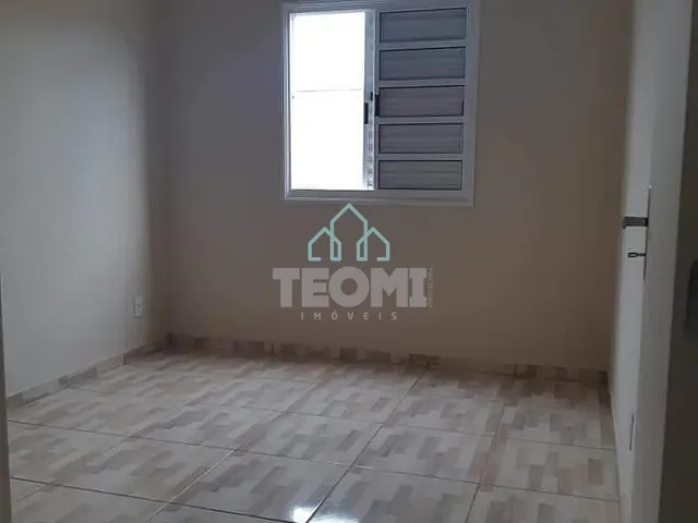 Apartamento 2 quartos e 1 banheiro, à venda, no bairro Jardim Jaraguá em Taubaté
