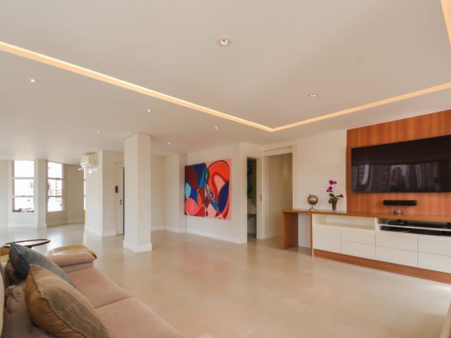Apartamento com 204m² 2 quartos e 3 banheiros, à venda, no bairro Pinheiros em São Paulo