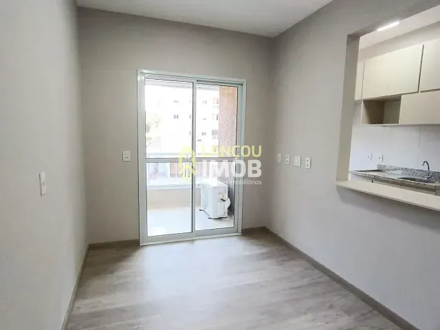 Apartamento 3 quartos e 1 banheiro, para alugar, no bairro Medeiros em Jundiaí