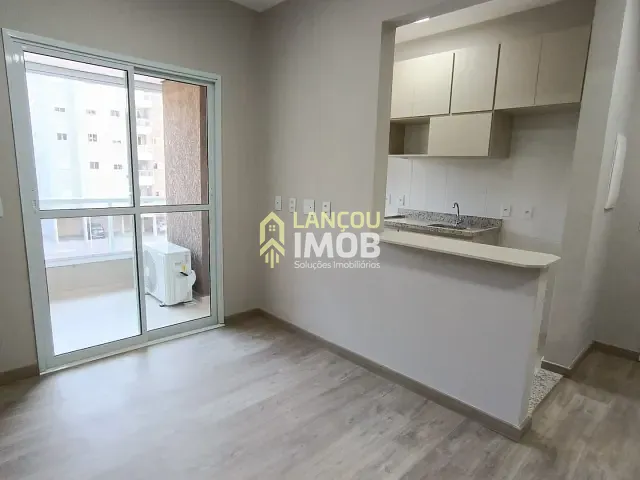Apartamento 3 quartos e 1 banheiro, para alugar, no bairro Medeiros em Jundiaí
