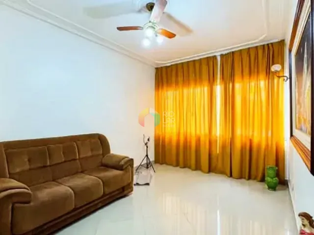 Apartamento com 76m² 2 quartos e 1 banheiro, à venda, no bairro Copacabana em Rio de Janeiro