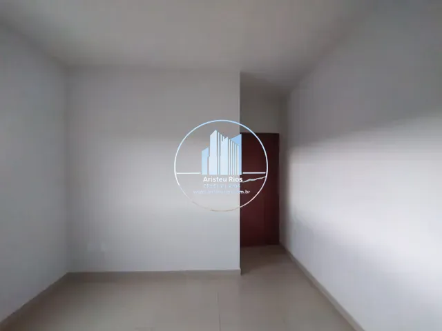 Apartamento com 200m² 2 quartos e 1 banheiro, à venda, no bairro Parque Real em Pouso Alegre