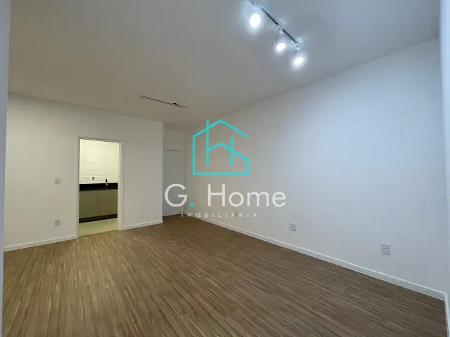 Apartamento com 75m² 3 quartos e 2 banheiros, à venda, no bairro Centro em Londrina