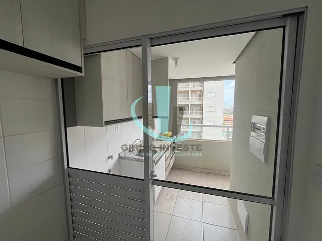 Apartamento com 60m² 2 quartos e 2 banheiros, à venda ou para alugar, no bairro Jardim Botânico em Araraquara