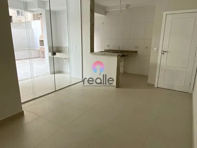 Apartamento com 480m² 3 quartos e 2 banheiros, à venda, no bairro João Pinheiro em Belo Horizonte