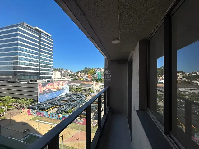 Apartamento 2 quartos e 1 banheiro, à venda, no bairro Santo Cristo em Rio de Janeiro