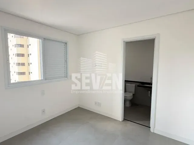 Apartamento com 81m² 2 quartos e 3 banheiros, à venda, no bairro Centro em Bauru