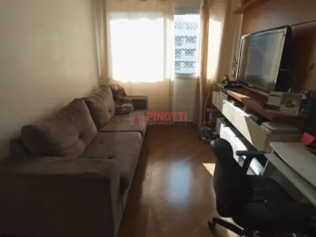 Apartamento 2 quartos e 1 banheiro, à venda, no bairro Santa Terezinha em São Bernardo do Campo