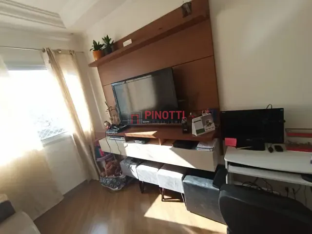 Apartamento 2 quartos e 1 banheiro, à venda, no bairro Santa Terezinha em São Bernardo do Campo