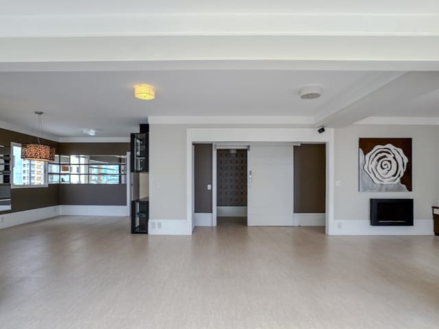 Apartamento com 198m² 3 quartos e 3 banheiros, à venda, no bairro Brooklin em São Paulo