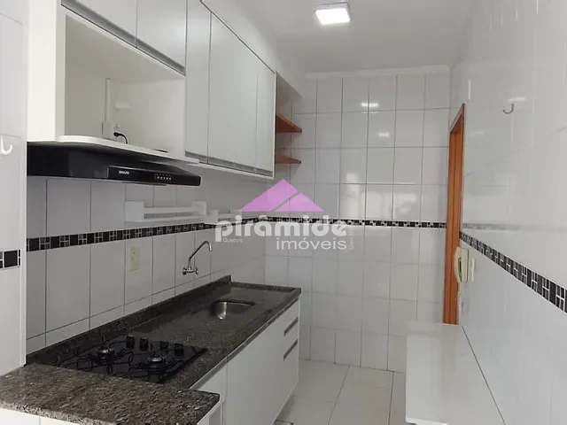 Apartamento 2 quartos e 1 banheiro, para alugar, no bairro Jardim Oriente em São José dos Campos