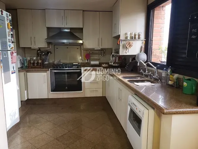 Apartamento com 673m² 5 quartos e 5 banheiros, à venda, no bairro Estados Unidos em Uberaba
