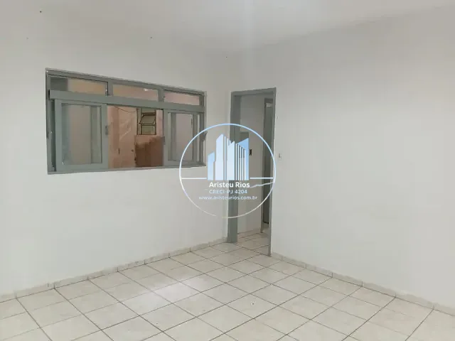 Apartamento com 200m² 2 quartos e 1 banheiro, para alugar, no bairro Centro em Pouso Alegre