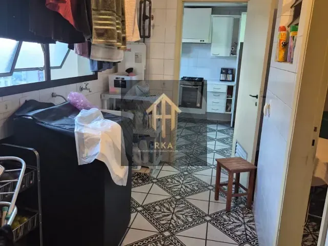 Apartamento 4 quartos e 3 banheiros, à venda, no bairro Moema em São Paulo