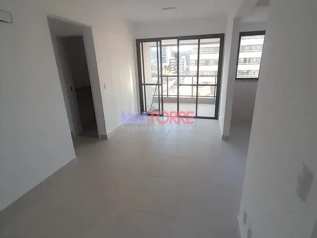 Apartamento 2 quartos e 2 banheiros, para alugar, no bairro Nossa Senhora da Vitória em Ilhéus