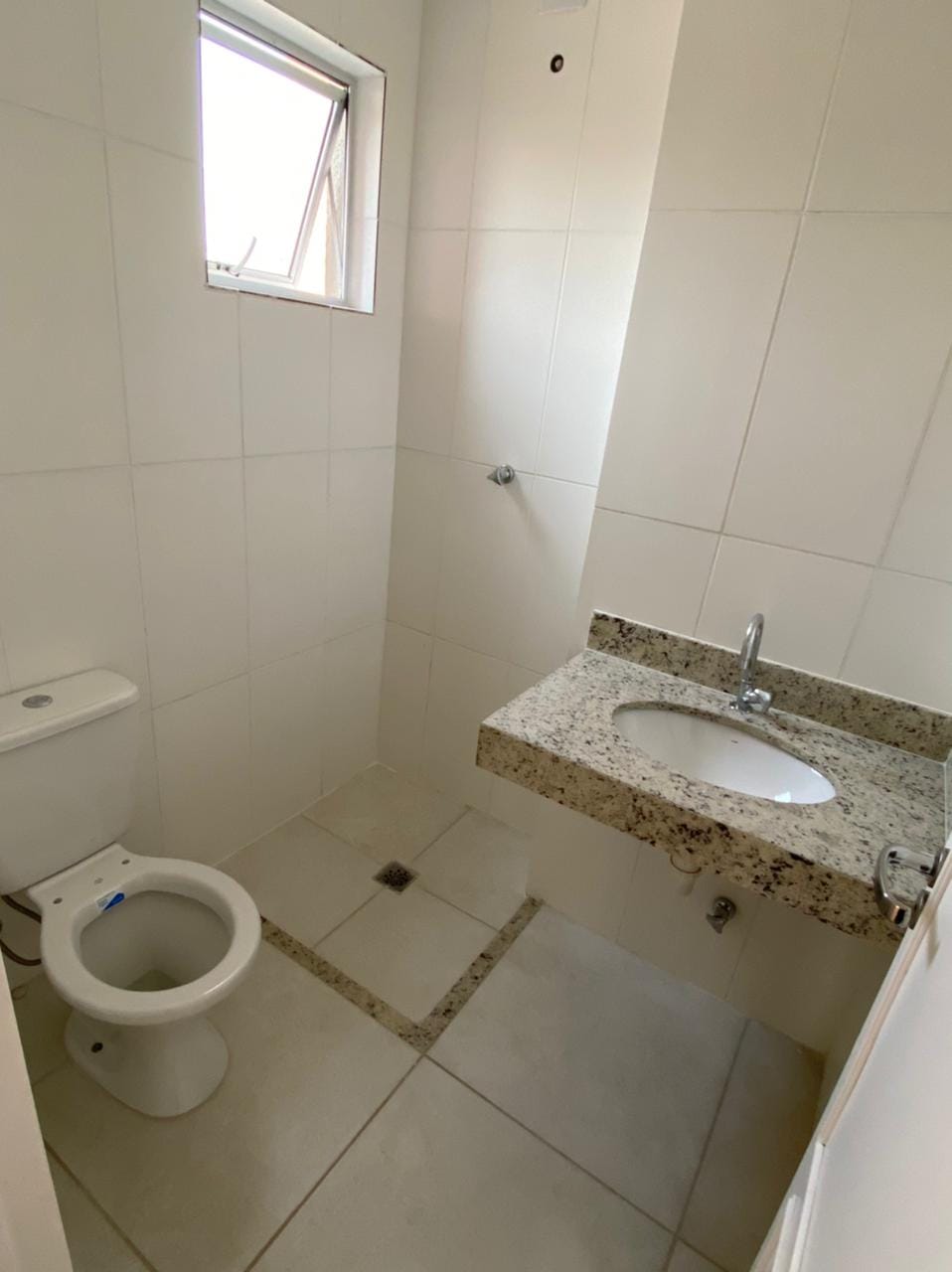 Apartamento de 2 quartos, 2 vagas, varanda gourmet com churrasqueira, à venda, João Pinheiro, Belo Horizonte, MG - Alto padrão. miniatura 6