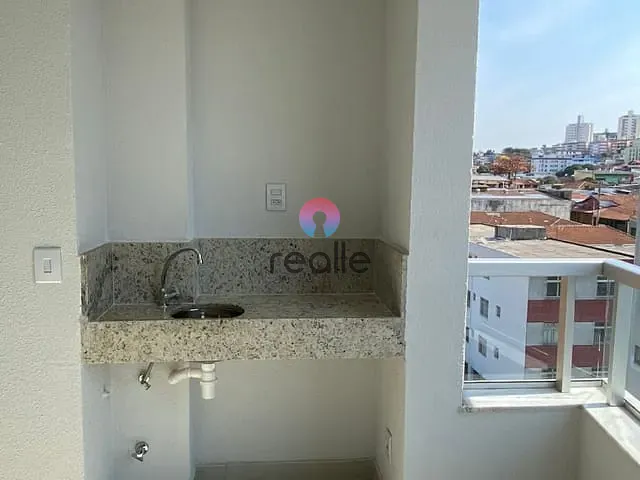 Apartamento com 480m² 3 quartos e 1 banheiro, à venda, no bairro João Pinheiro em Belo Horizonte