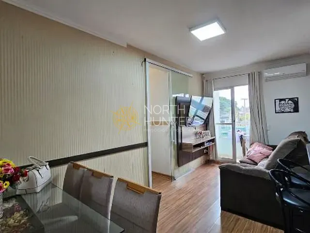Apartamento com 70m² 3 quartos e 2 banheiros, à venda, no bairro Glória em Joinville
