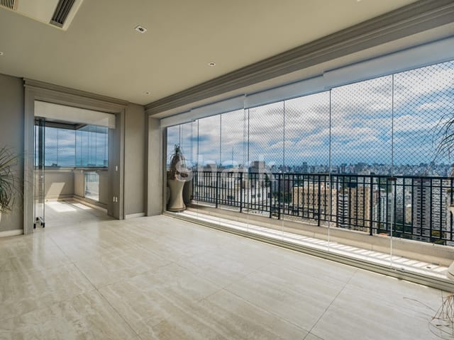 Apartamento com 511m² 3 quartos e 4 banheiros, à venda, no bairro Jardim Europa em São Paulo