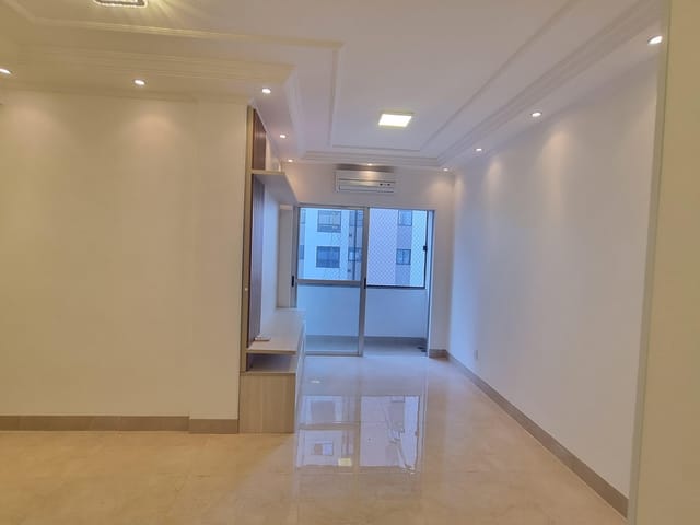 Foto do Apartamento - Ed. Residencial Topazio - Apartamento à venda com 3 dormitórios, 1 vaga -  Centro, Londrina, PR | Premier Imóveis