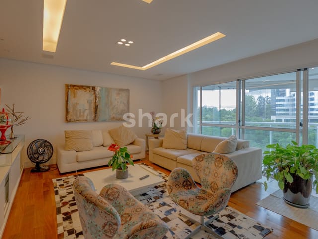 Apartamento com 258m² 4 quartos e 5 banheiros, para alugar, no bairro Alphaville Empresarial em Barueri