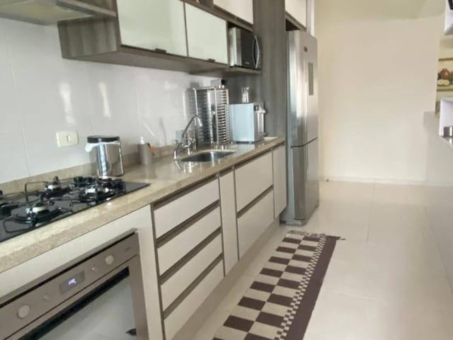 Apartamento com 99m² 2 quartos e 3 banheiros, à venda, no bairro Centro em Bertioga