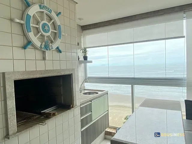 Apartamento com 99m² 2 quartos e 3 banheiros, à venda, no bairro Centro em Bertioga