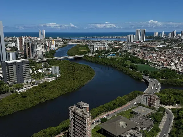 Apartamento 3 quartos e 4 banheiros, à venda, no bairro Ilha do Retiro em Recife