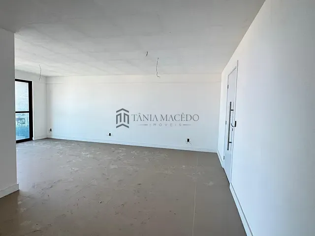 Apartamento 3 quartos e 4 banheiros, à venda, no bairro Ilha do Retiro em Recife