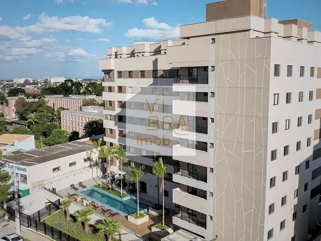 Apartamento 1 quarto e 1 banheiro, à venda, no bairro Novo Mundo em Curitiba