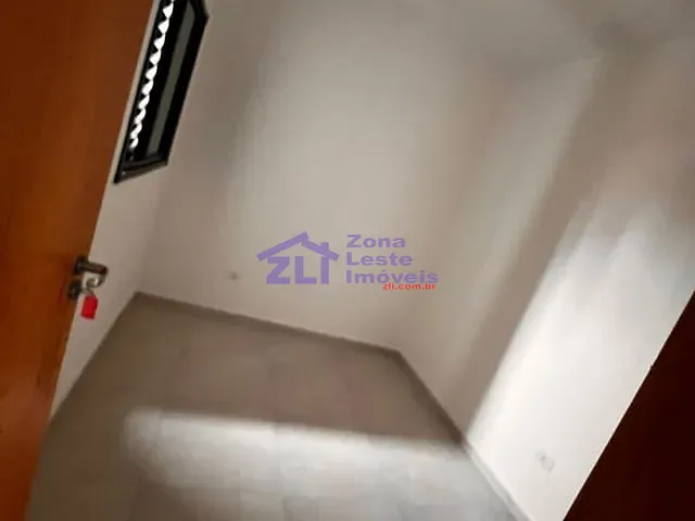 Apartamento 2 quartos e 1 banheiro, à venda, no bairro Água Rasa em São Paulo