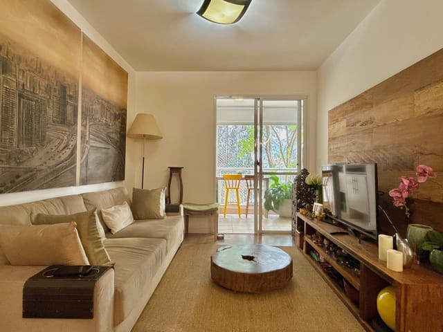 Foto do Apartamento - 3 dormitórios - Varanda com churrasqueira, a apenas 600 metros do metrô Giovanni Gronchi | Correteria Imóveis