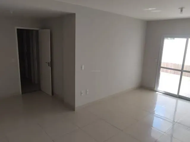 Apartamento com 138m² 3 quartos e 3 banheiros, à venda, no bairro Parque Turf Club em Campos dos Goytacazes