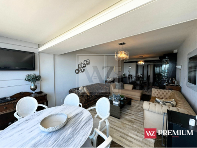 Apartamento 3 quartos e 3 banheiros, à venda, no bairro Centro em Balneário Camboriú