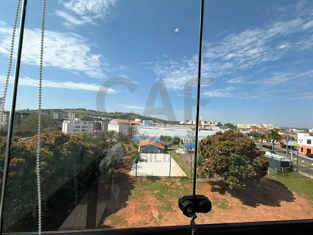 Apartamento com 79m² 3 quartos e 1 banheiro, para alugar, no bairro Residencial Parque dos Ipês em Jaguariúna