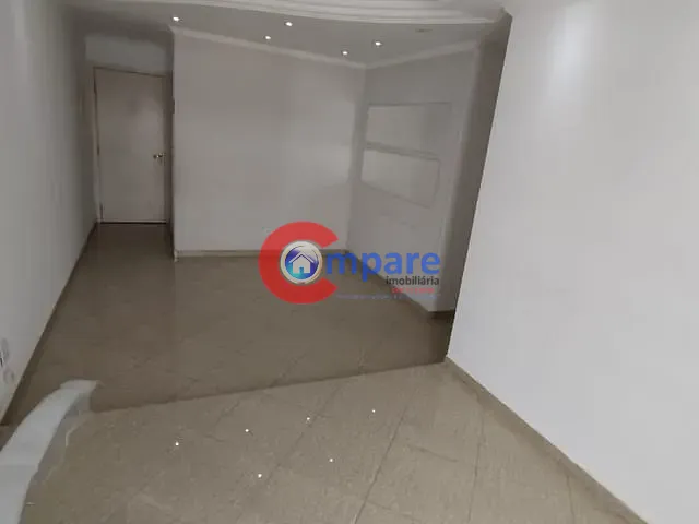 Apartamento com 68m² 2 quartos e 1 banheiro, para alugar, no bairro Jardim Zaira em Guarulhos