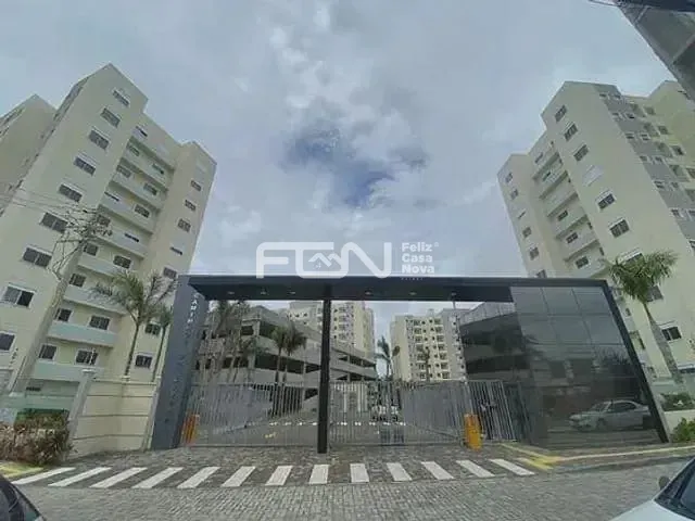 Apartamento 2 quartos e 2 banheiros, à venda, no bairro Buraquinho em Lauro de Freitas