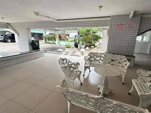Apartamento com 77m² 3 quartos e 2 banheiros, à venda, no bairro Centro em Caraguatatuba