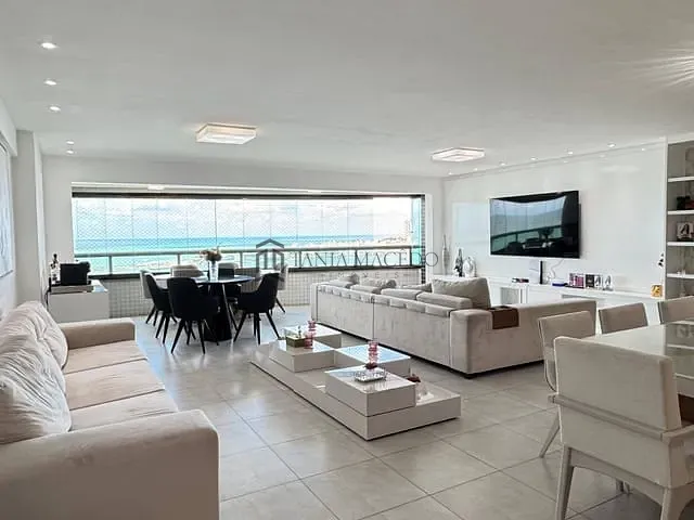 Apartamento 4 quartos e 6 banheiros, à venda, no bairro Santo Antônio em Recife