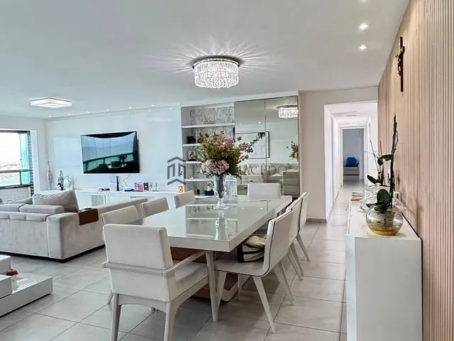Apartamento 4 quartos e 6 banheiros, à venda, no bairro Santo Antônio em Recife