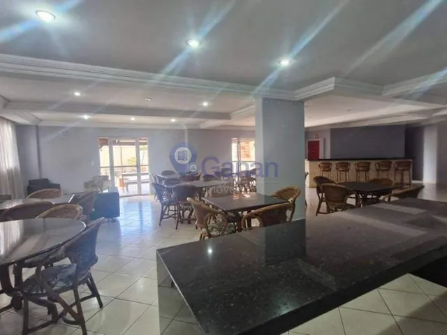 Apartamento 2 quartos e 1 banheiro, à venda, no bairro Portão em Curitiba