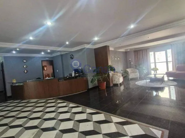 Apartamento 2 quartos e 1 banheiro, à venda, no bairro Portão em Curitiba