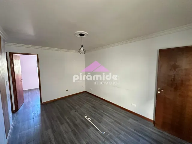 Apartamento com 55m² 2 quartos e 1 banheiro, à venda, no bairro Vila Zizinha em São José dos Campos