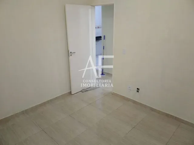 Apartamento com 48m² 2 quartos e 1 banheiro, à venda, no bairro Parque Senhor do Bonfim em Taubaté