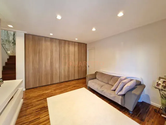 Apartamento 3 quartos e 5 banheiros, à venda, no bairro Vila Ipojuca em São Paulo
