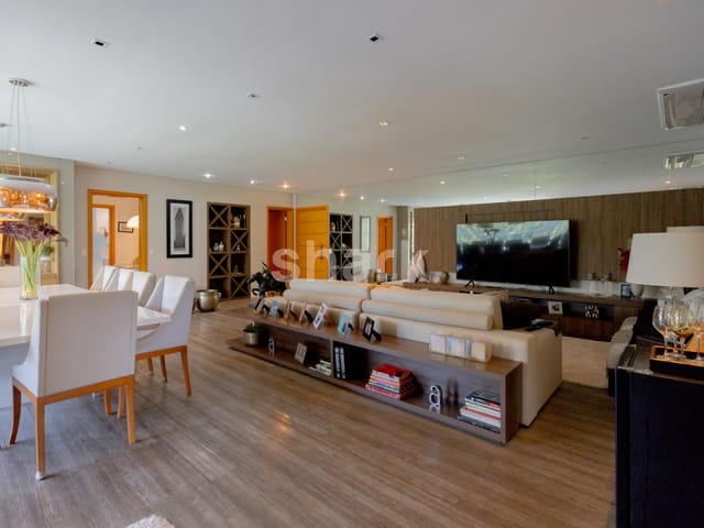 Apartamento com 228m² 3 quartos e 5 banheiros, à venda, no bairro Tamboré em Santana de Parnaíba